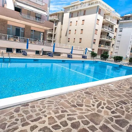 Sea View With Swimming Pool